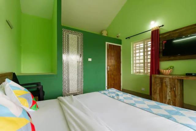 Letstay Vythiri Hill Palace Quarto foto