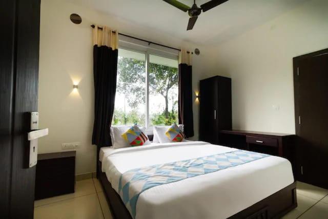 Letstay Vythiri Hill Palace Exterior foto